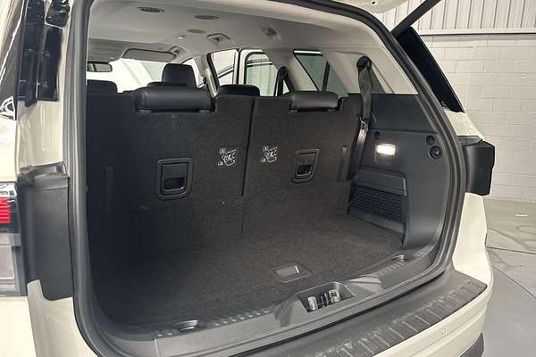 2025 Ford Everest Trend 2.0L