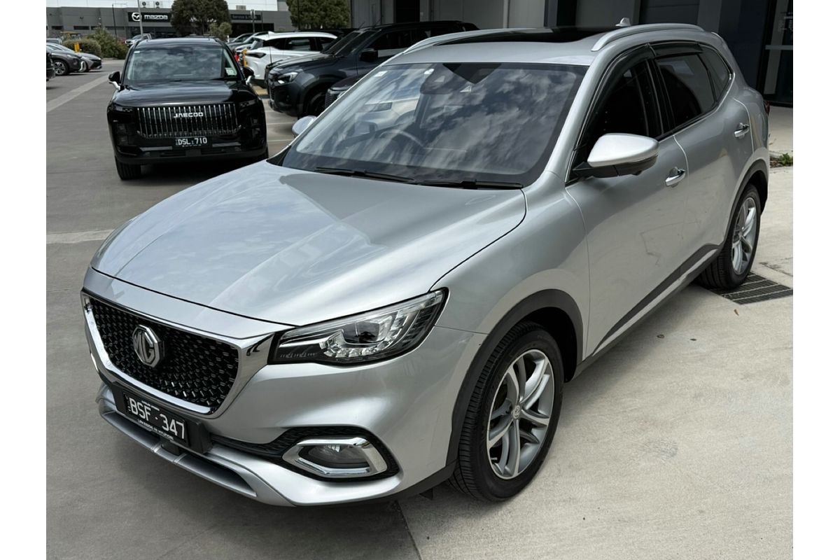 2022 MG HS Excite SAS23