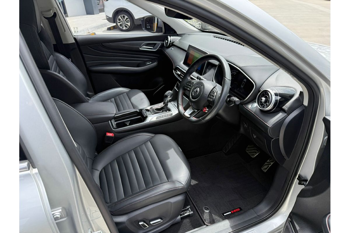 2022 MG HS Excite SAS23