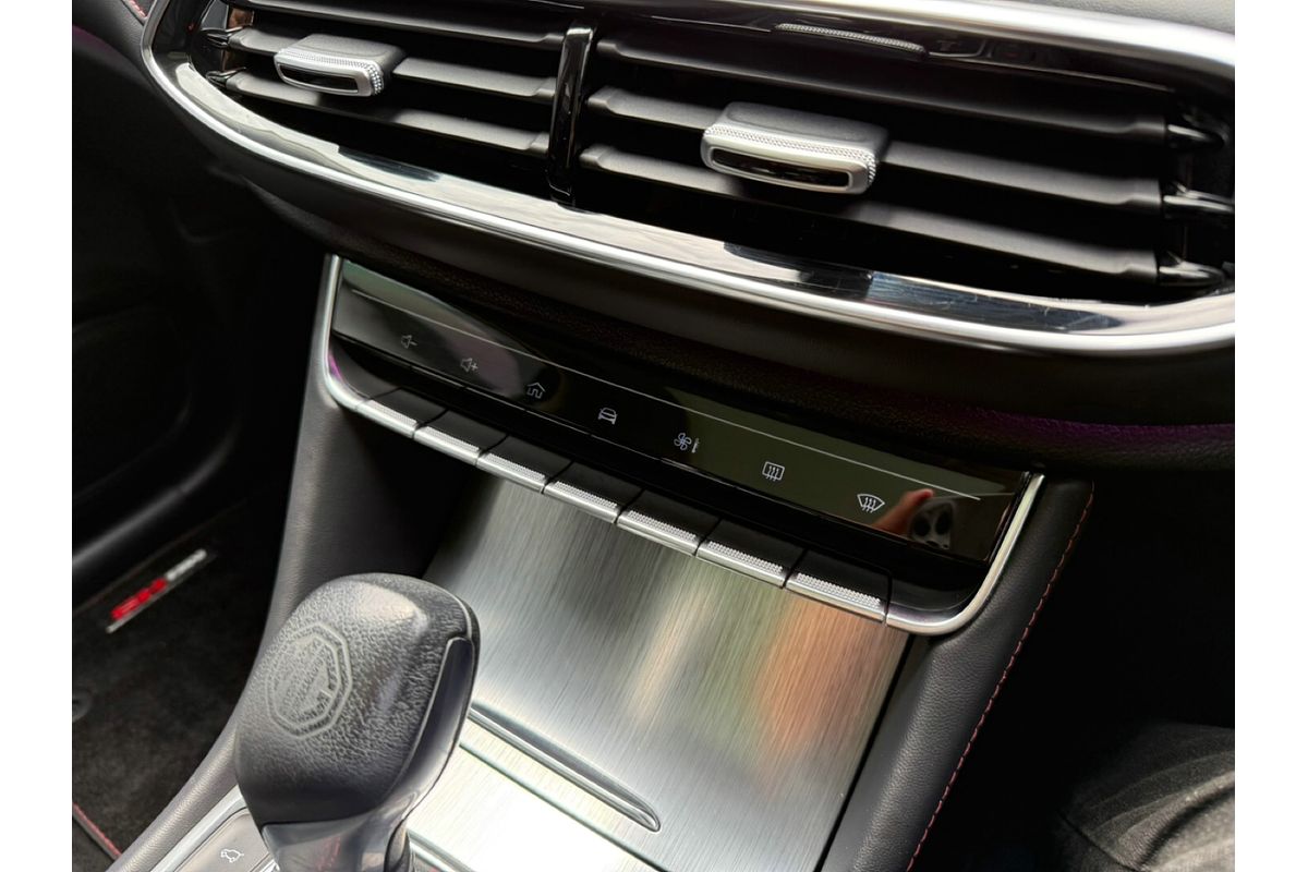 2022 MG HS Excite SAS23