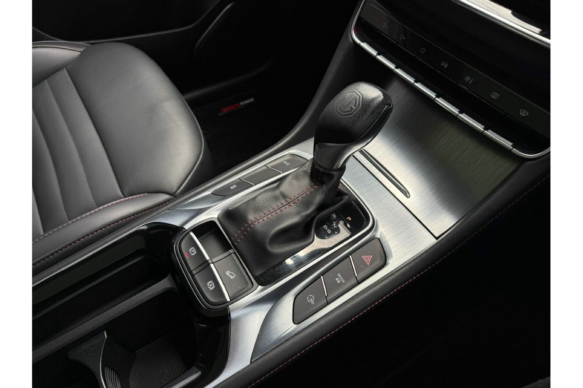 2022 MG HS Excite SAS23