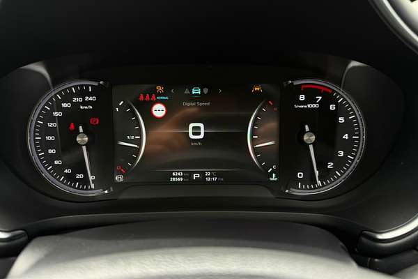 2022 MG HS Excite SAS23