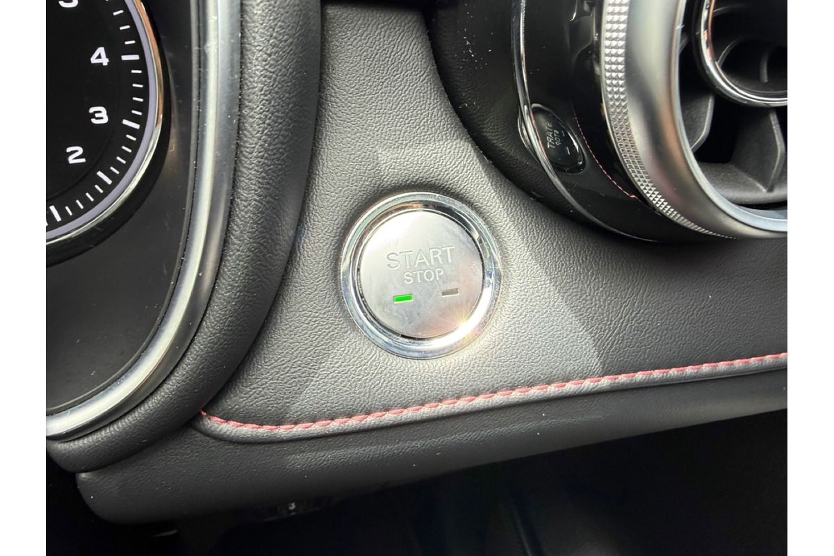 2022 MG HS Excite SAS23