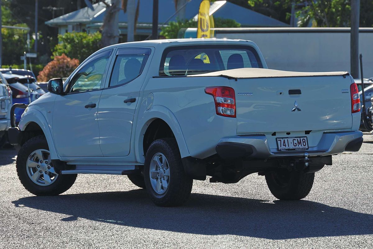 2017 Mitsubishi Triton GLX PLUS (4x4) MQ MY17 4X4