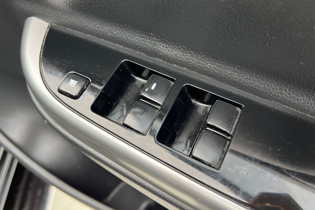 2019 Mitsubishi Triton GLS Premium MR 4X4