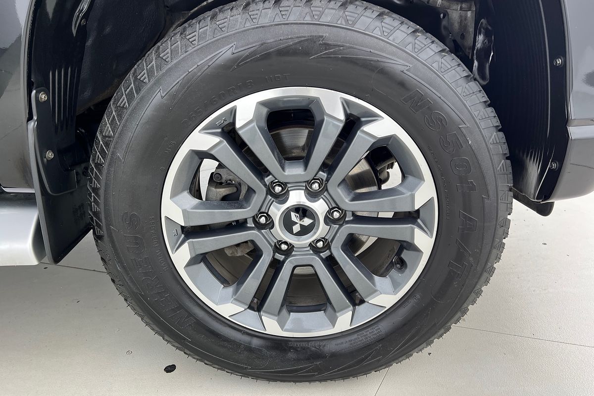 2019 Mitsubishi Triton GLS Premium MR 4X4