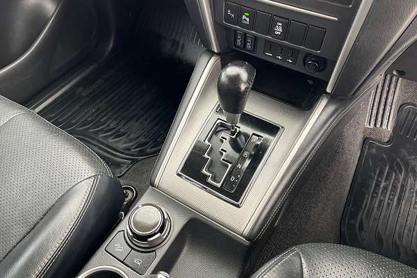 2019 Mitsubishi Triton GLS Premium MR 4X4 thumb-16