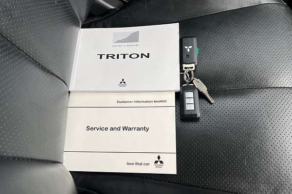 2019 Mitsubishi Triton GLS Premium MR 4X4 thumb-20