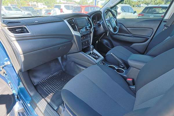 2020 Mitsubishi Triton GLX MR 4X4