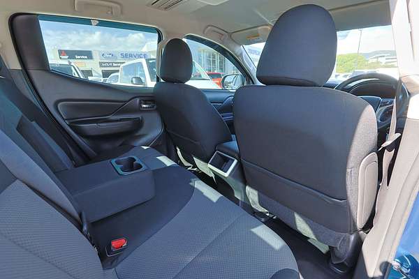 2020 Mitsubishi Triton GLX MR 4X4