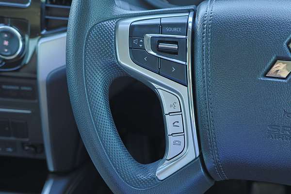 2020 Mitsubishi Triton GLX MR 4X4