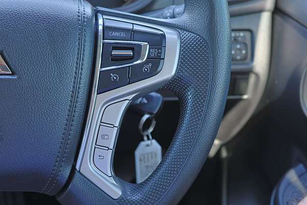 2020 Mitsubishi Triton GLX MR 4X4