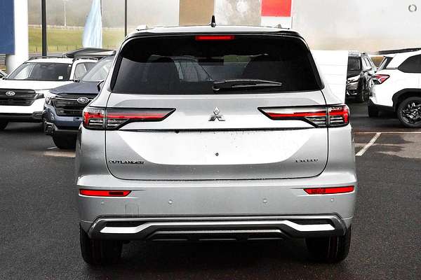 2025 Mitsubishi Outlander Exceed Tourer ZM
