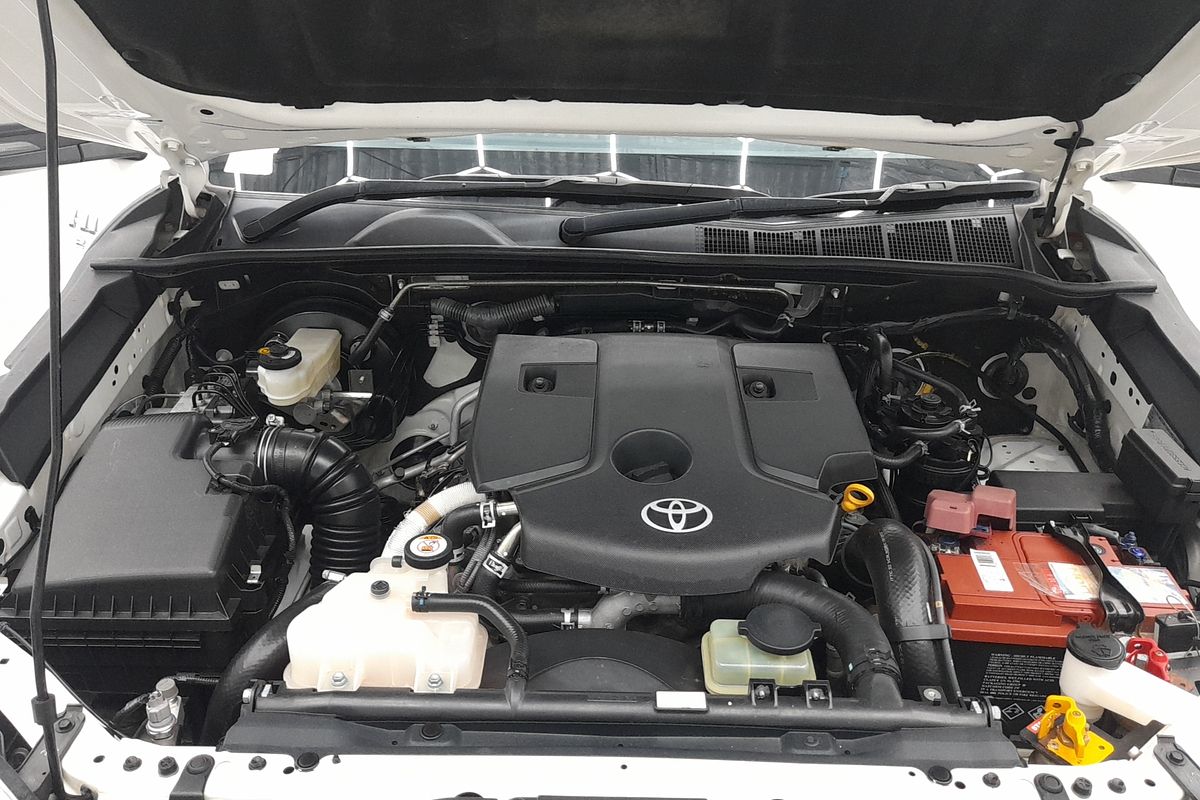 2020 Toyota Hilux SR GUN126R 4X4