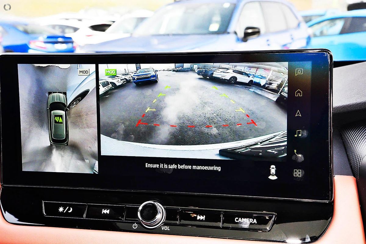 2025 Mitsubishi Outlander Exceed Tourer ZM