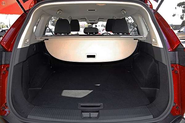 2025 Nissan X-TRAIL ST T33