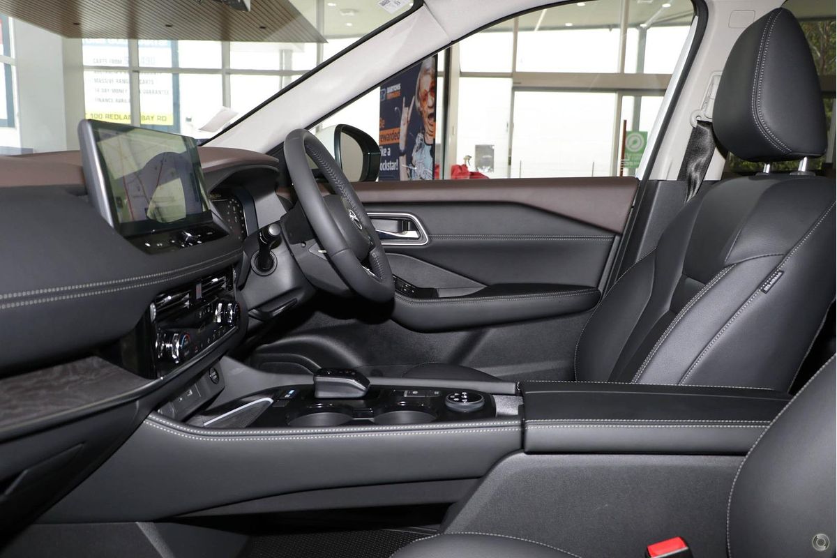 2025 Nissan X-TRAIL Ti e-POWER T33