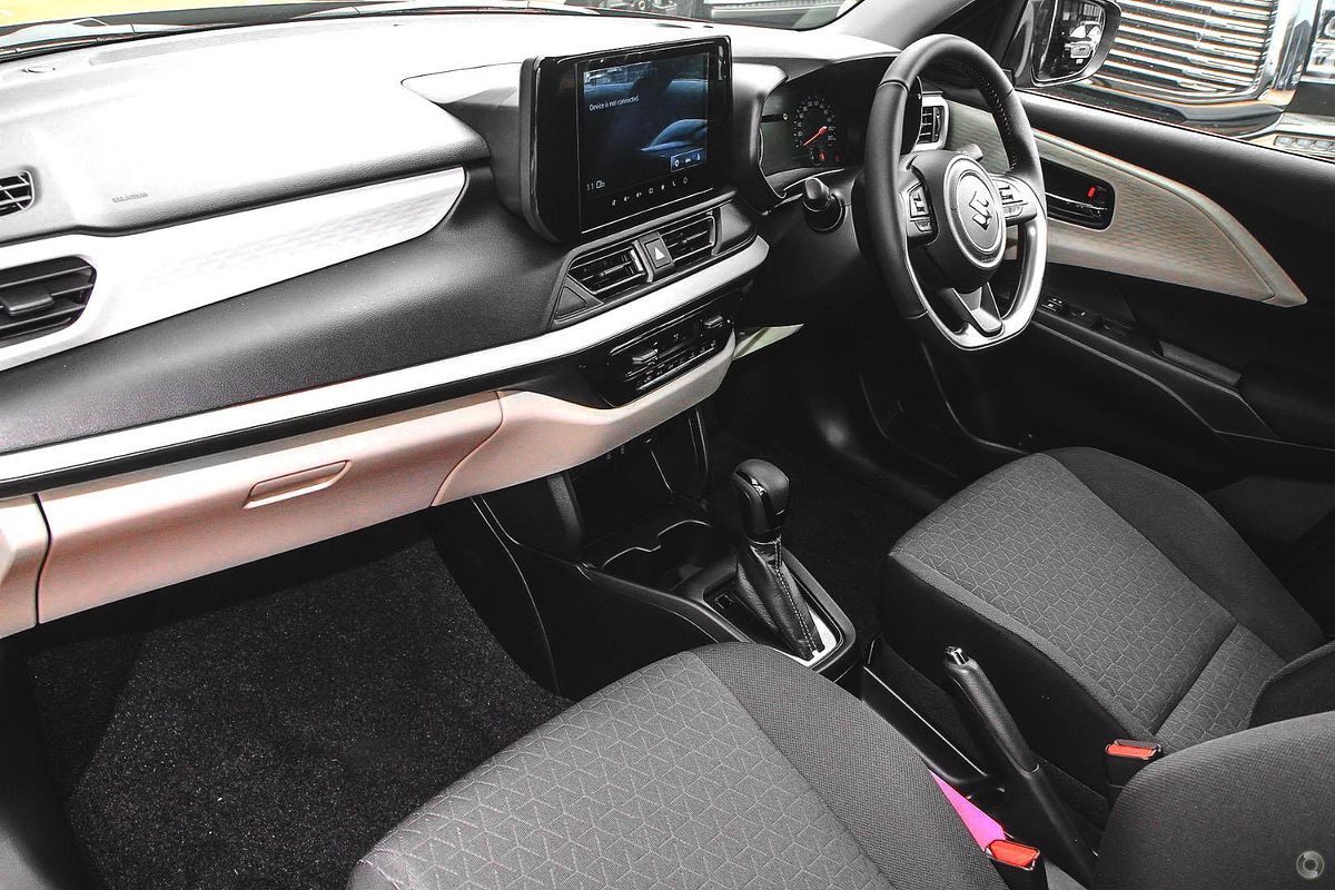 2025 Suzuki Swift Hybrid Plus UZ