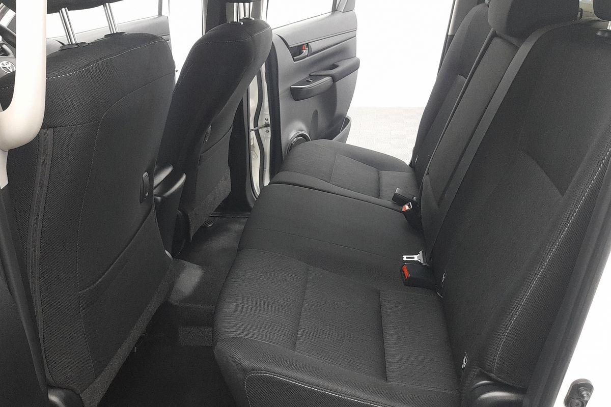 2020 Toyota Hilux SR GUN126R 4X4