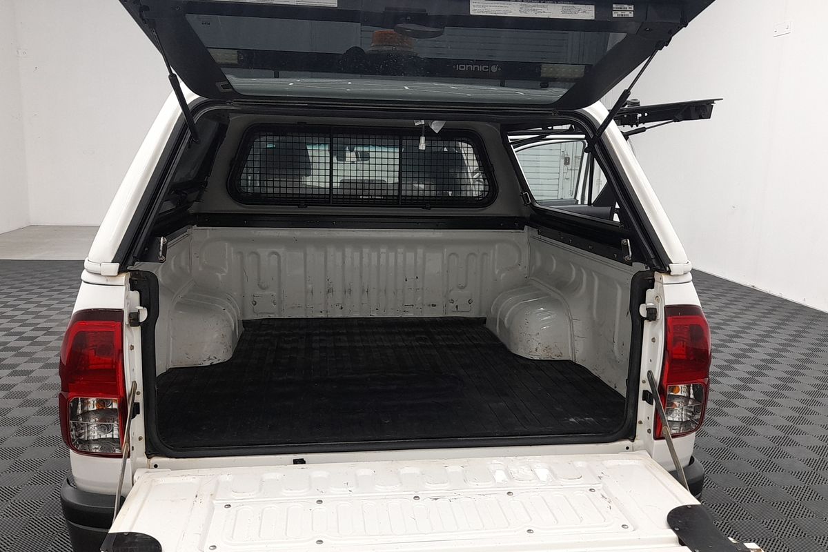 2020 Toyota Hilux SR GUN126R 4X4