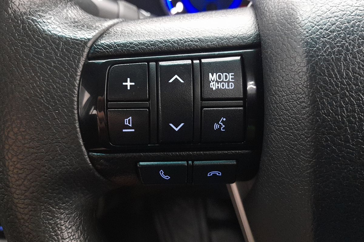 2020 Toyota Hilux SR GUN126R 4X4