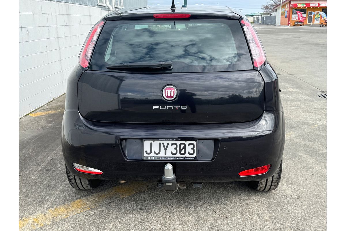2015 Fiat Punto EASY 1.4P/5AM/HA/5DR