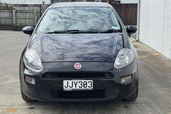 2015 Fiat Punto EASY 1.4P/5AM/HA/5DR