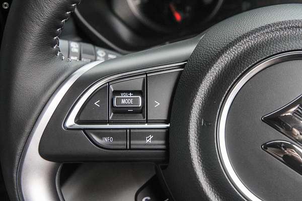 2025 Suzuki Swift Hybrid Plus UZ