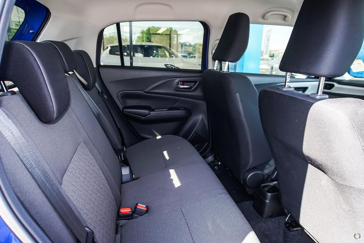 2025 Suzuki Swift Hybrid Plus UZ