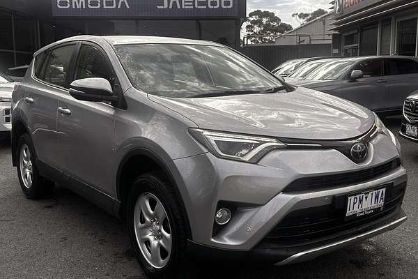2018 Toyota RAV4 GX ZSA42R