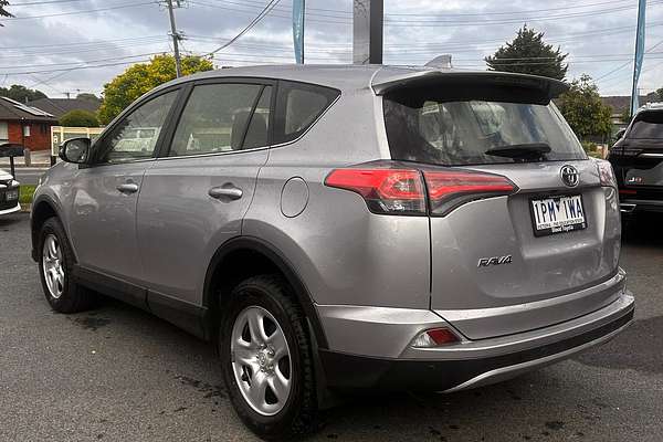 2018 Toyota RAV4 GX ZSA42R