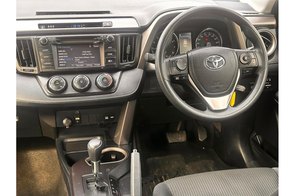 2018 Toyota RAV4 GX ZSA42R