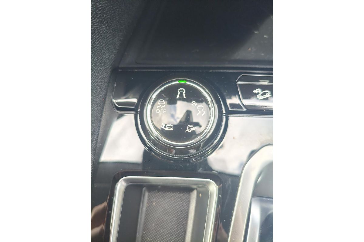 2018 Peugeot 3008 Allure P84