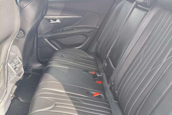 2018 Peugeot 3008 Allure P84