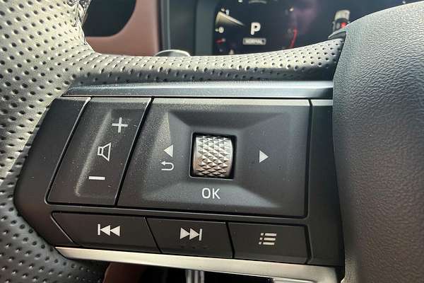 2025 Mitsubishi Outlander Exceed Tourer ZM