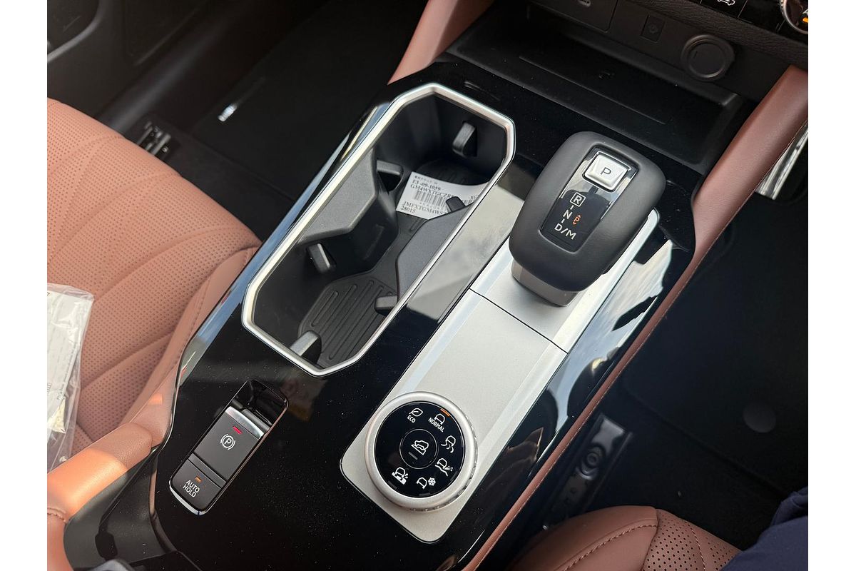 2025 Mitsubishi Outlander Exceed Tourer ZM