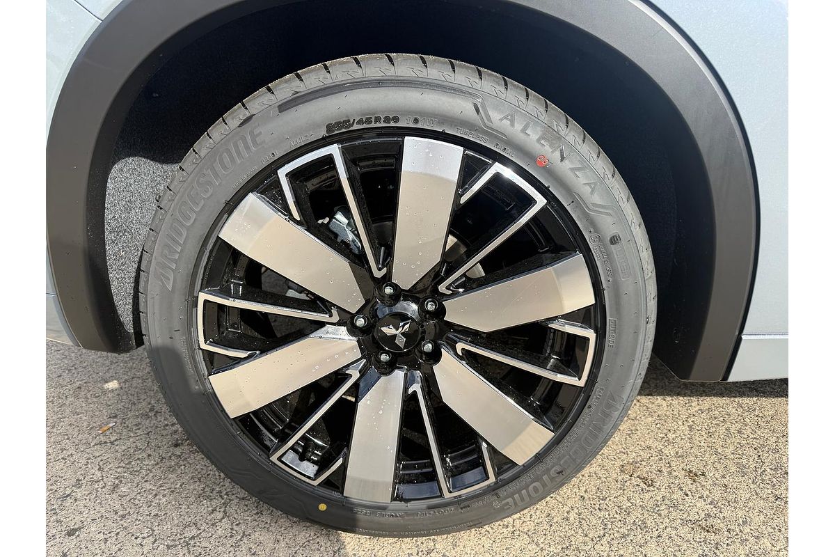 2025 Mitsubishi Outlander Exceed Tourer ZM