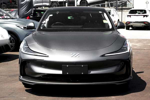 2025 MG IM5 Premium P12L