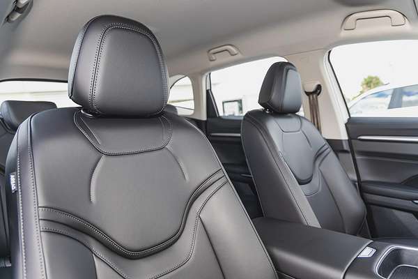 2025 GWM Haval H6 Lux B01