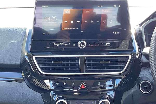 2025 Mahindra XUV3XO AX5L