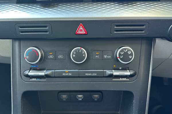 2020 Kia Carnival S YP