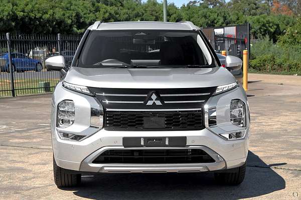 2025 Mitsubishi Outlander Exceed ZM