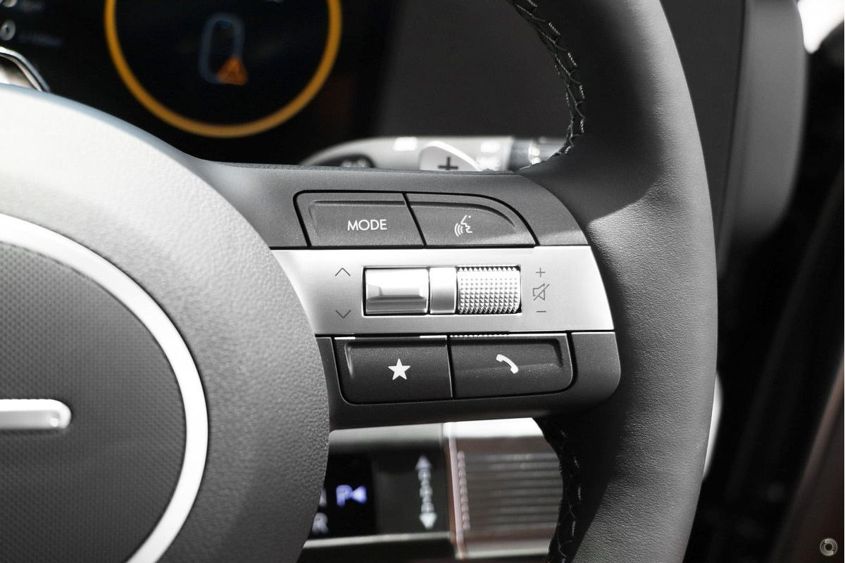 2025 Hyundai Kona Premium SX2.V3