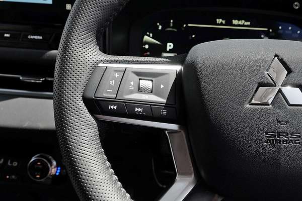 2025 Mitsubishi Outlander Exceed ZM