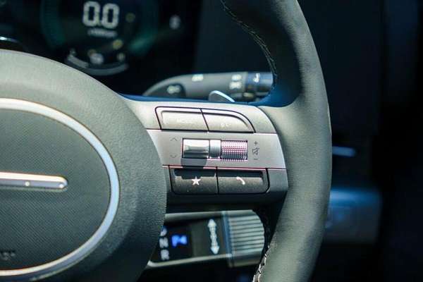 2025 Hyundai Kona Hybrid SX2.V3