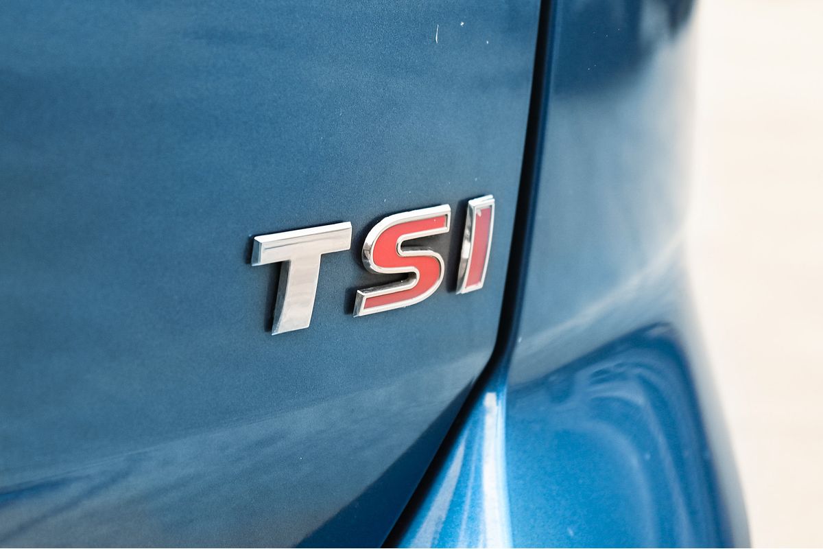 2015 Volkswagen Golf 103TSI Highline 7