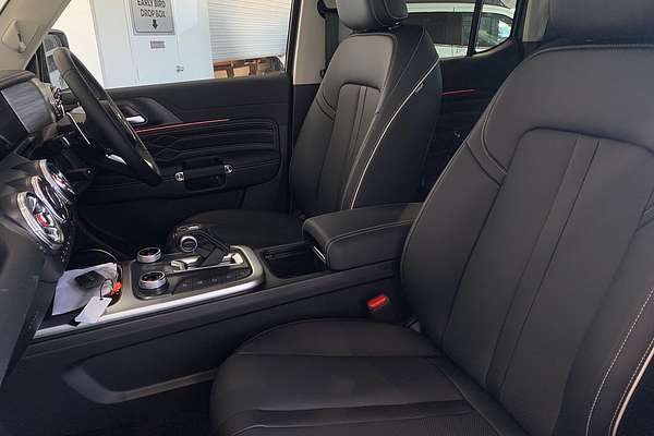 2025 GWM Tank 300 Ultra P01