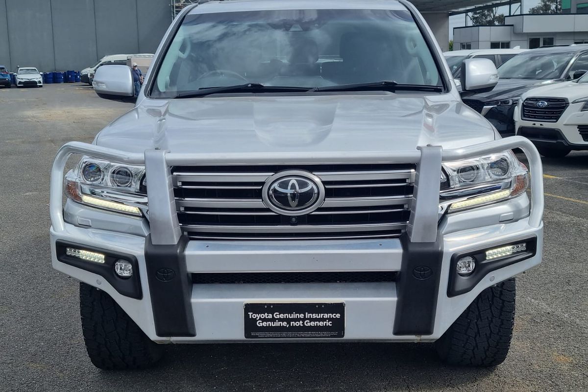 2019 Toyota Landcruiser Sahara VDJ200R