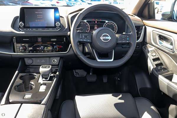 2023 Nissan X-TRAIL ST-L T33