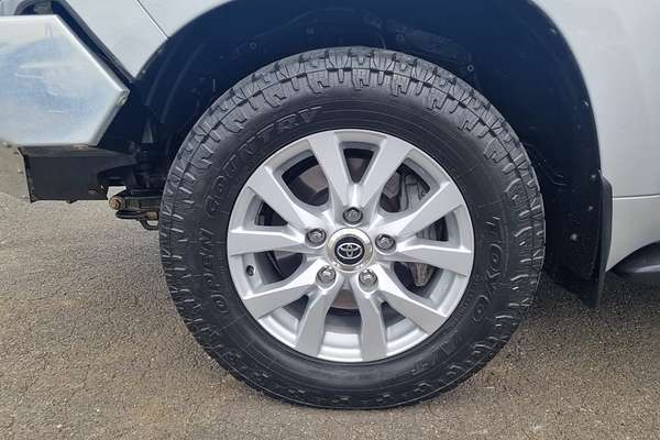 2019 Toyota Landcruiser Sahara VDJ200R